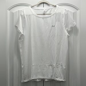 Under Armour, Womens fitted T-Shirt. Lightweight, NWT, Size XXL